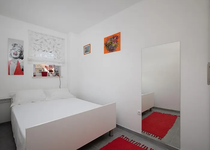 Sea View With Free Parking